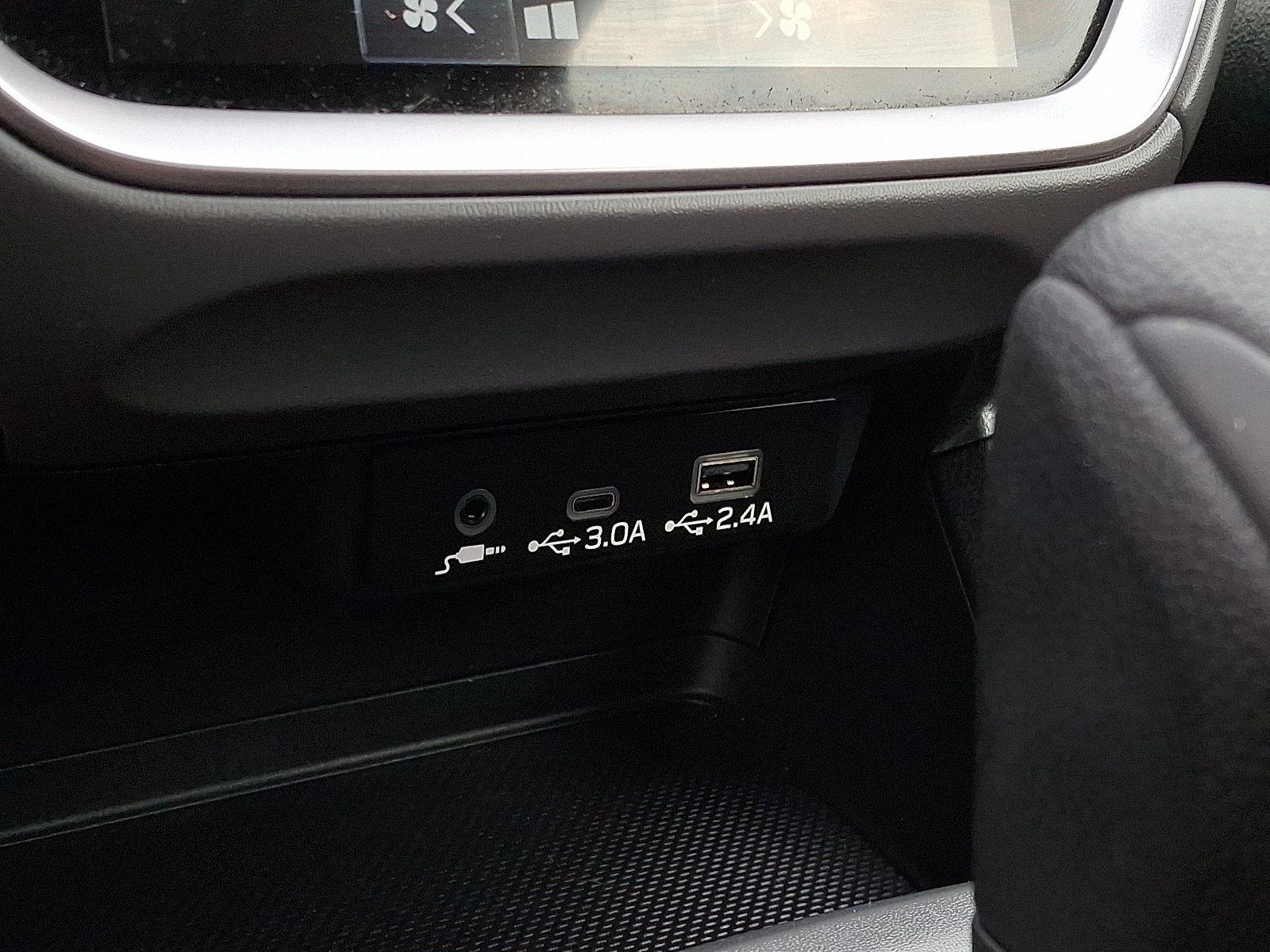 Certified 2024 Subaru Crosstrek 2.0i Premium AWD/4WD image 18
