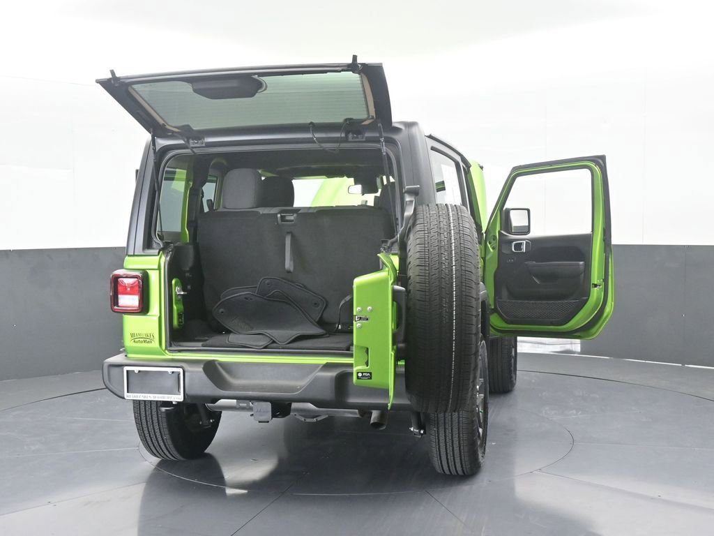 Used 2025 Jeep Wrangler Sport image 66