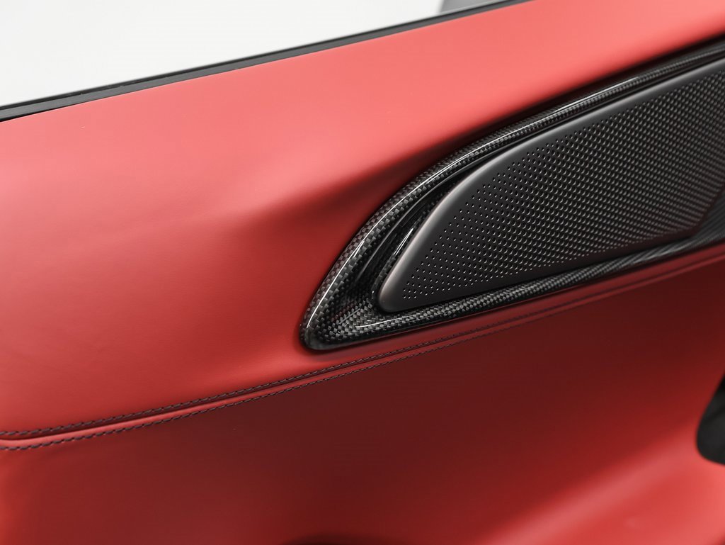 Used 2025 Ferrari Purosangue image 38