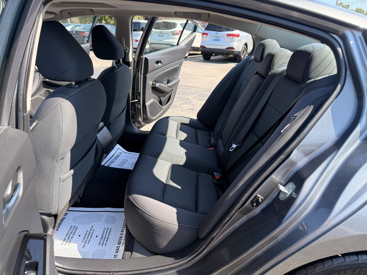 Used 2021 Nissan Altima 2.5 SV w/ SV Premium Package FWD image 14