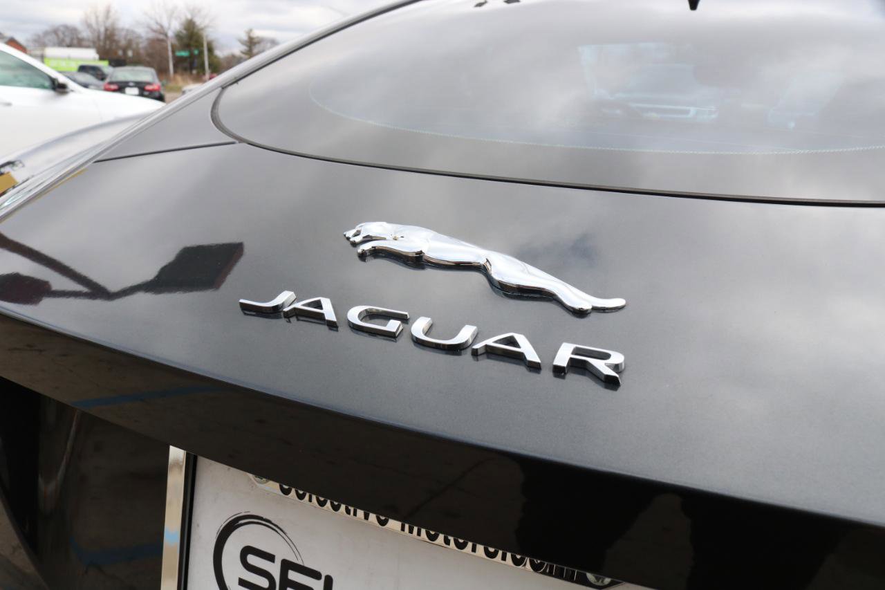 Used 2016 Jaguar F-TYPE S image 19