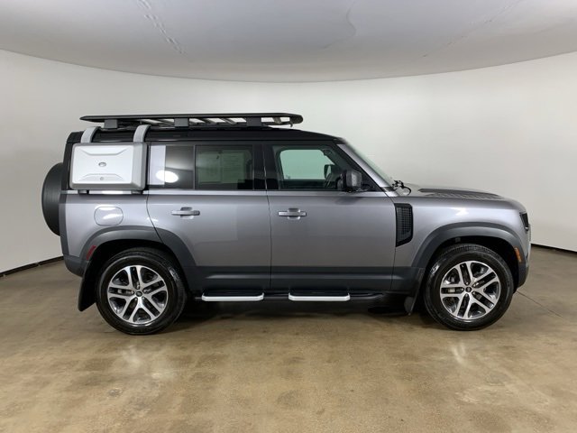 Used 2020 Land Rover Defender 110 HSE image 5