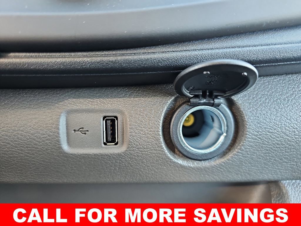 New 2025 Ford Transit 250 Low Roof RWD image 25