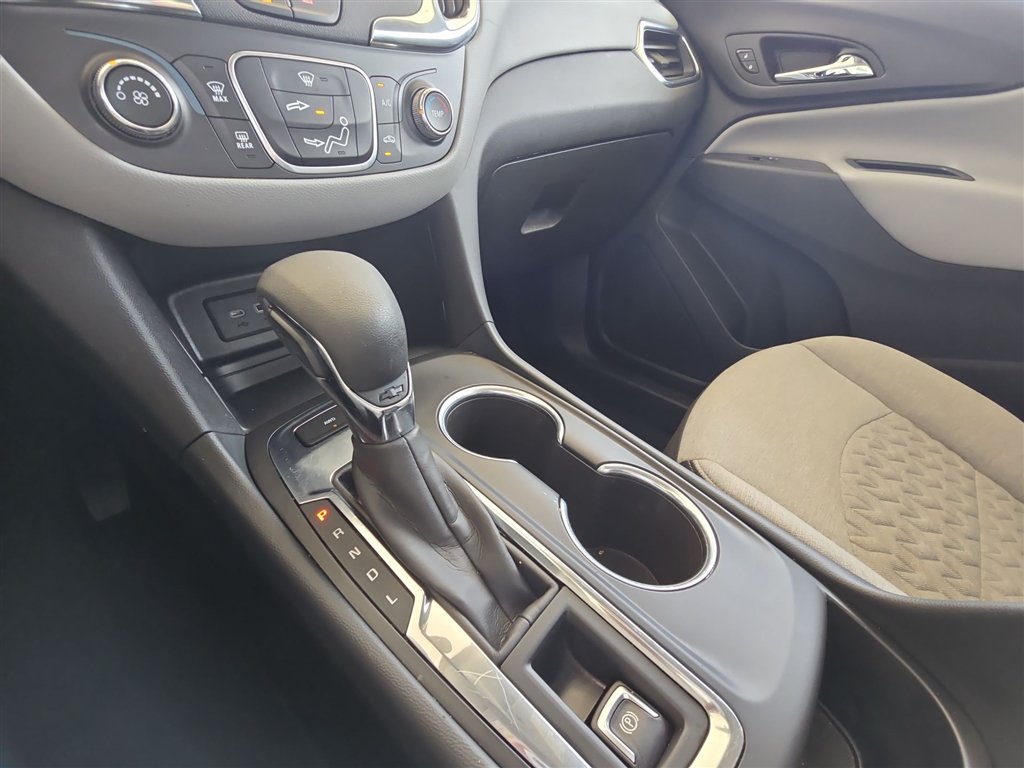 Used 2024 Chevrolet Equinox LS w/ Midnight Edition AWD/4WD image 15