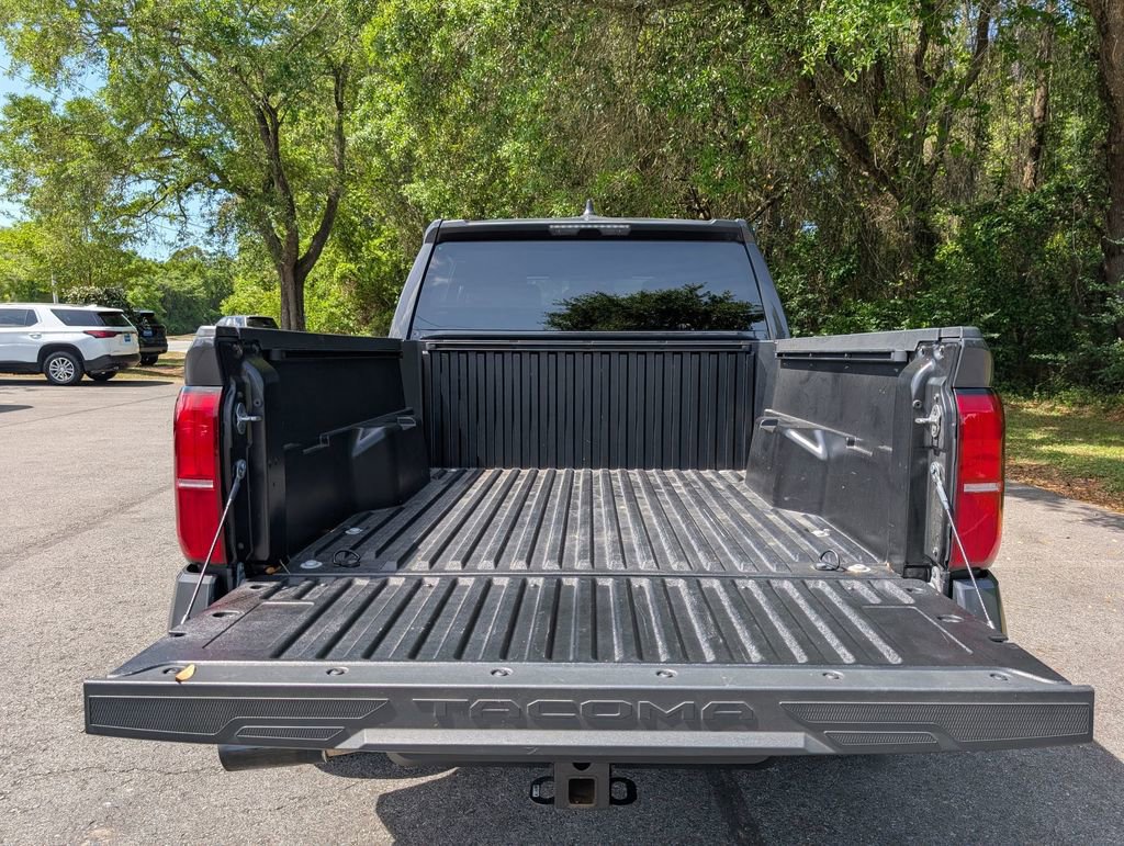Used 2024 Toyota Tacoma SR5 RWD image 31