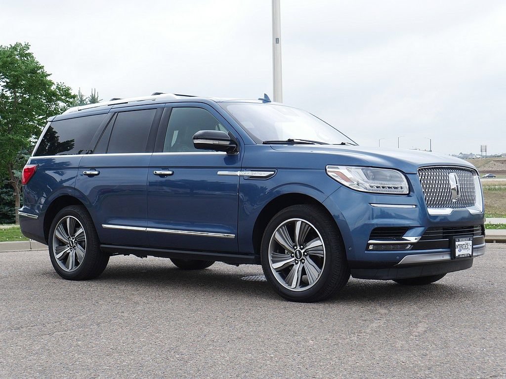 Used 2019 Lincoln Navigator Reserve AWD/4WD image 7