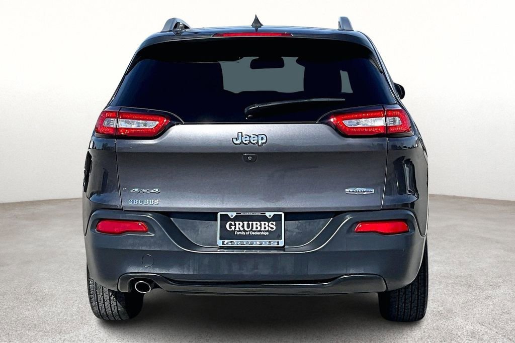 Used 2016 Jeep Cherokee Latitude image 6