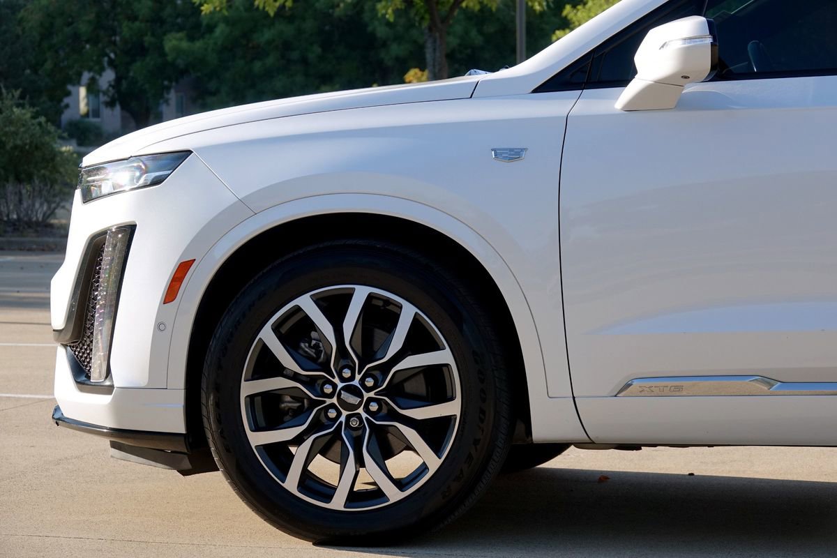 Used 2021 Cadillac XT6 Sport image 24