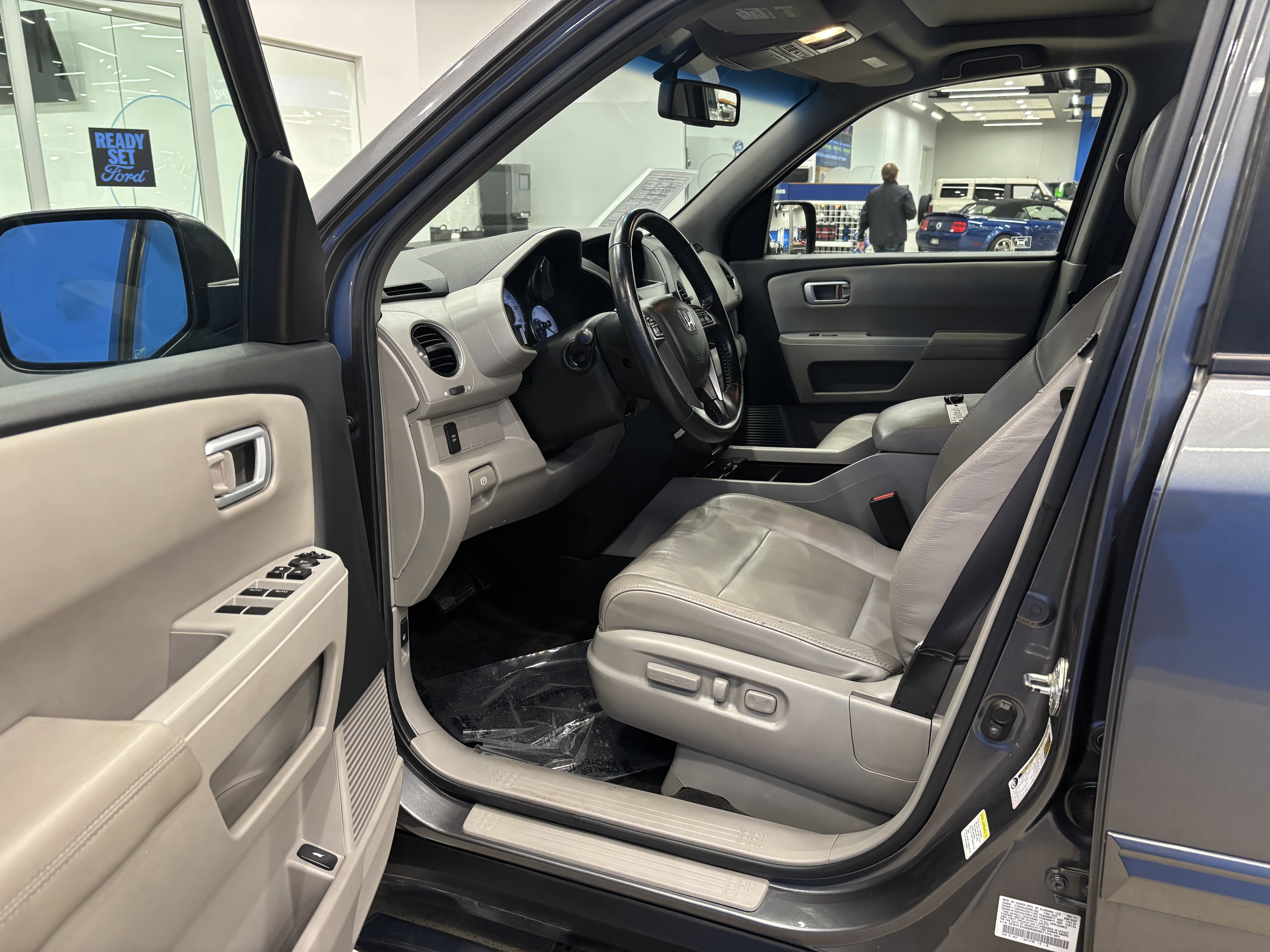 Used 2011 Honda Pilot EX-L image 10