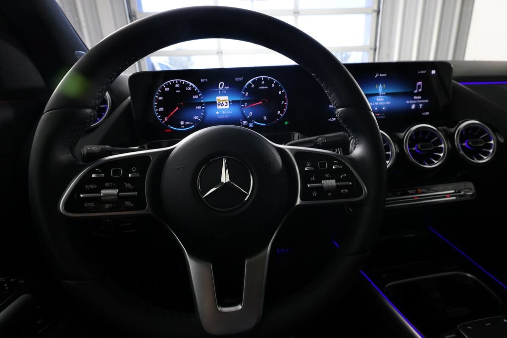 Used 2023 Mercedes-Benz GLA 250 4MATIC image 17