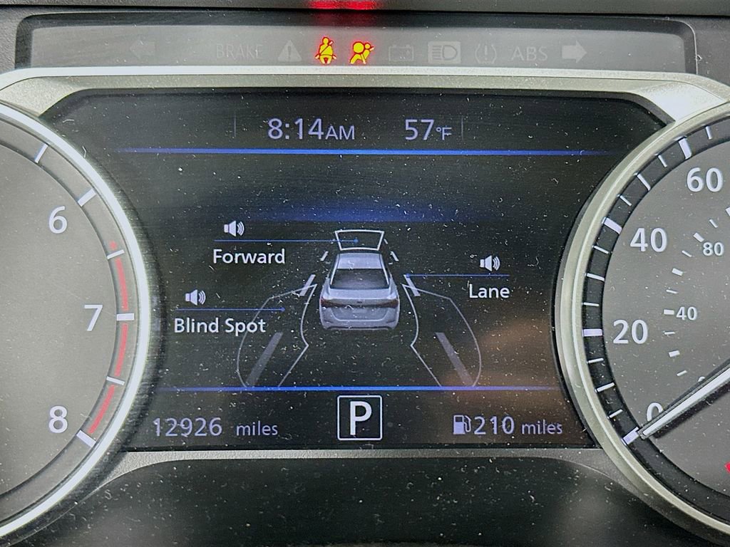 Used 2025 Nissan Sentra SV image 17