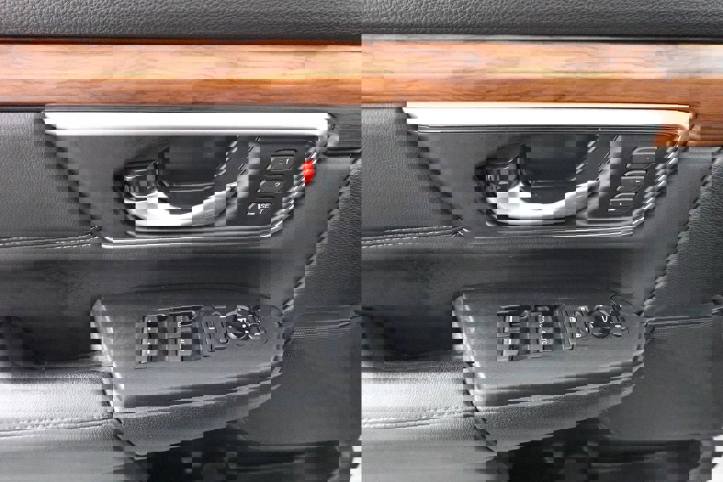 Used 2020 Honda CR-V EX-L image 8