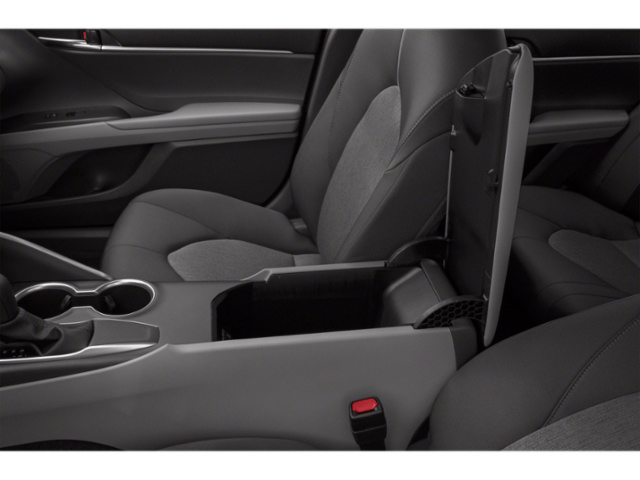 Used 2022 Toyota Camry LE FWD image 11