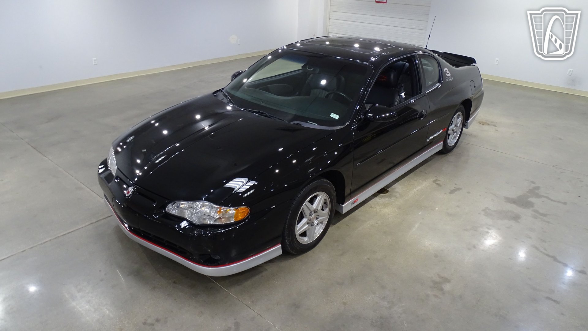 Used 2002 Chevrolet Monte Carlo SS w/ Pace Car Replica Pkg FWD image 2