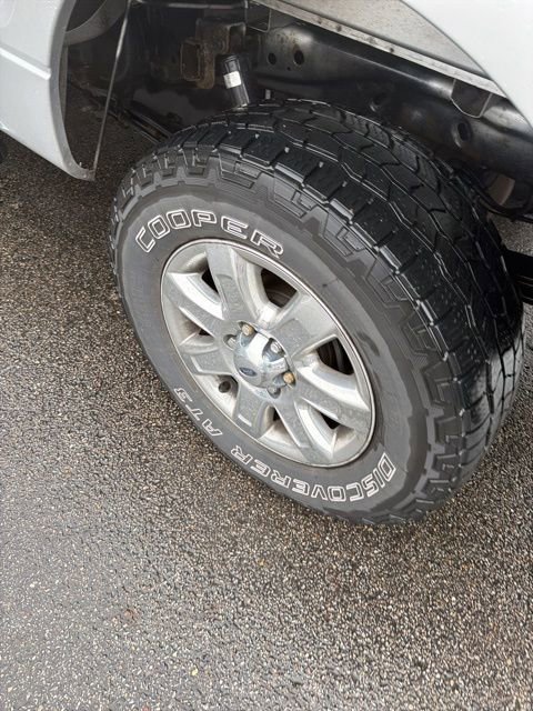 Used 2014 Ford F150 XLT w/ Equipment Group 302A Luxury image 8