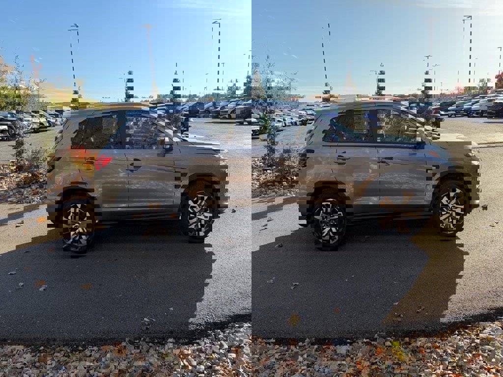 New 2025 Mitsubishi Outlander Sport ES image 6