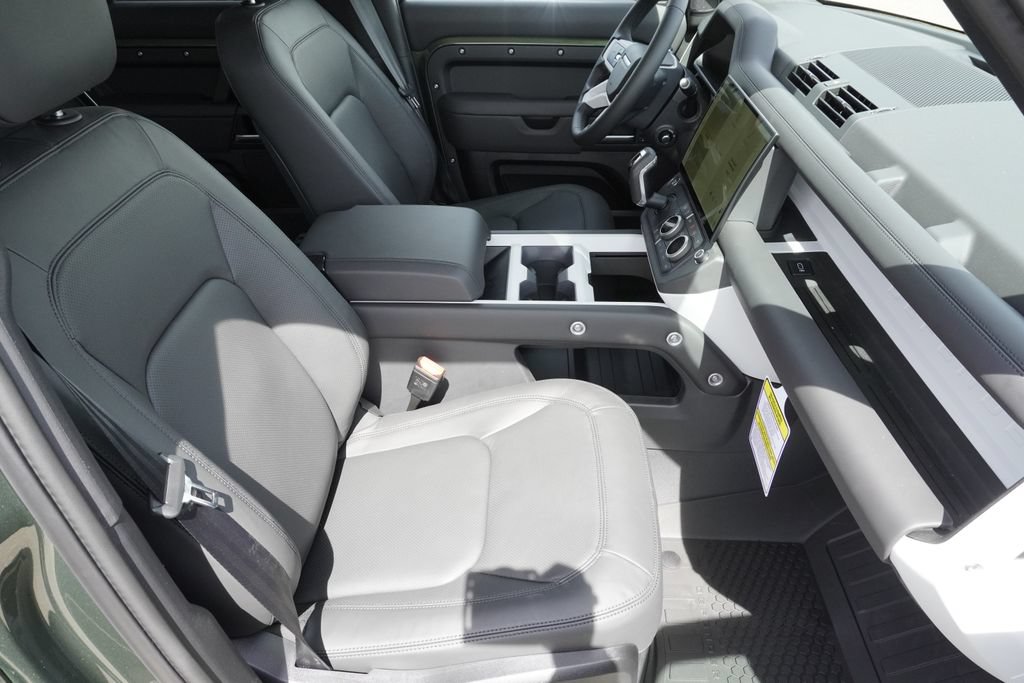 New 2026 Land Rover Defender 110 S AWD/4WD image 23