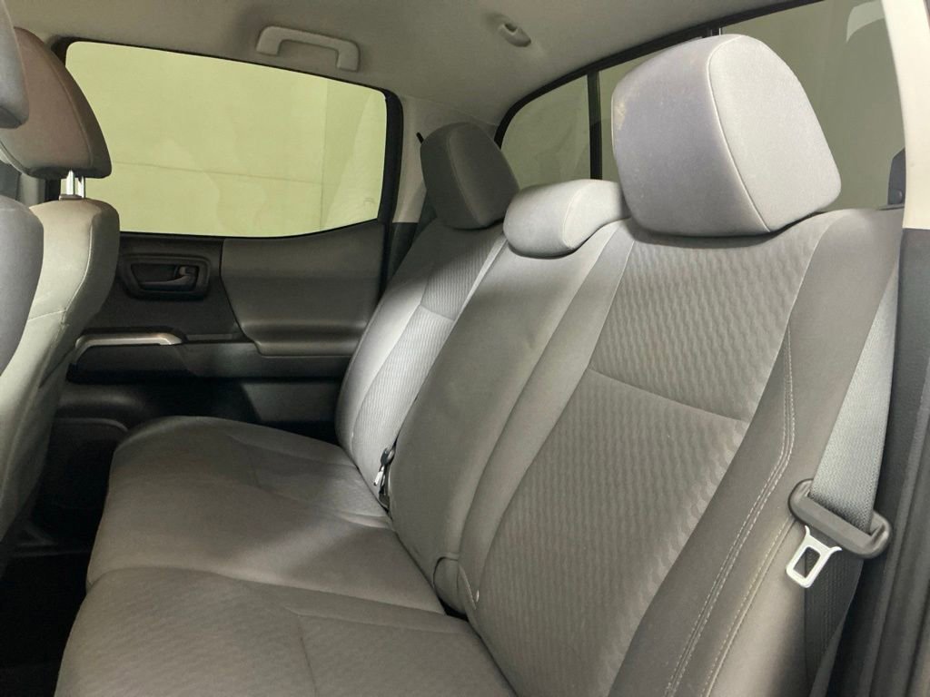 Used 2020 Toyota Tacoma SR5 w/ SR5 Appearance Package (SM) RWD image 24