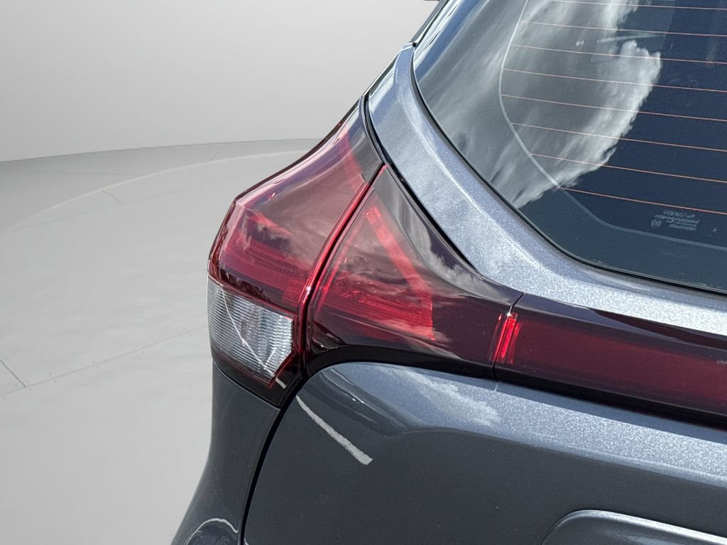Certified 2023 Nissan Kicks S FWD image 44
