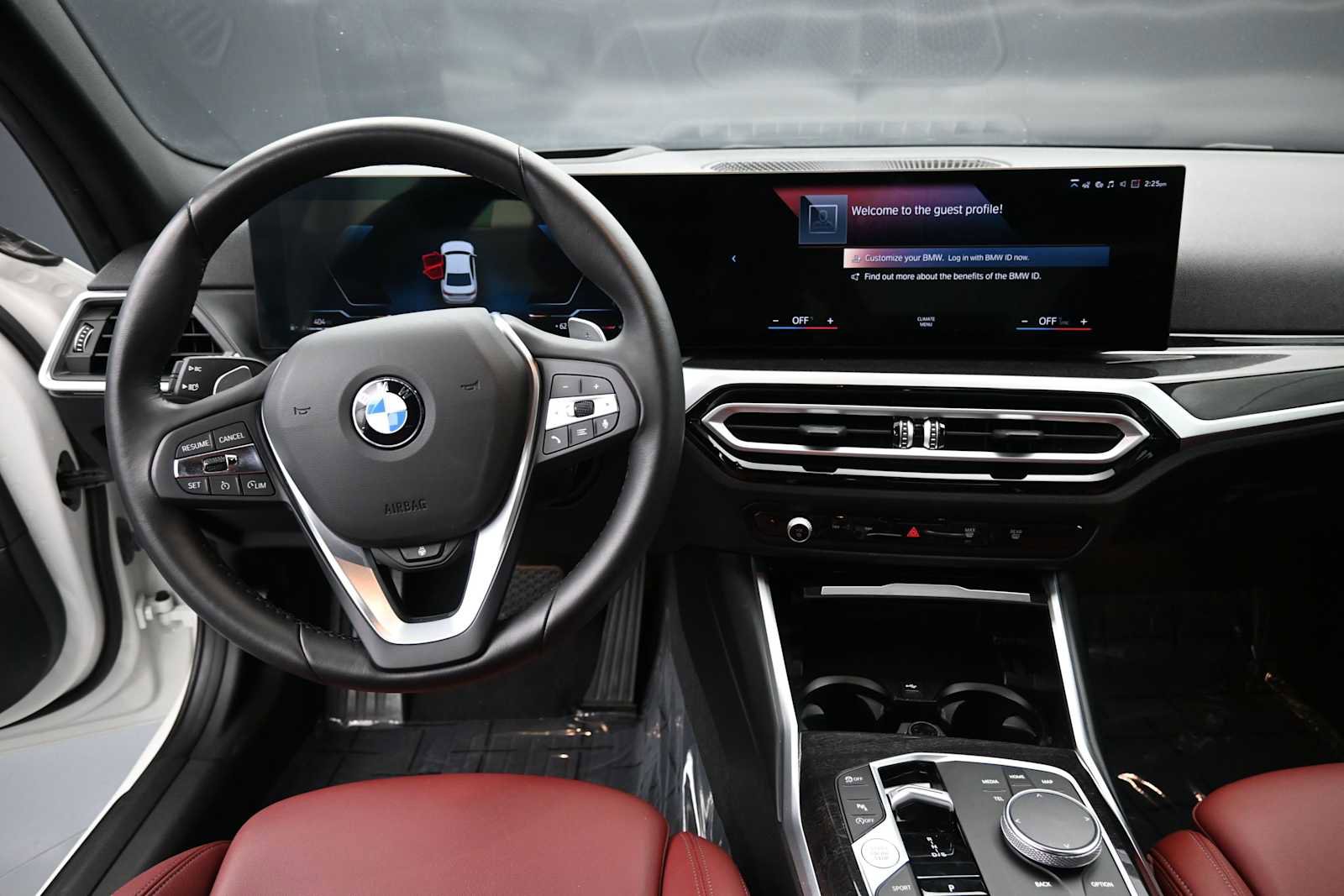 Used 2023 BMW 330i Sedan w/ Premium Package RWD image 15