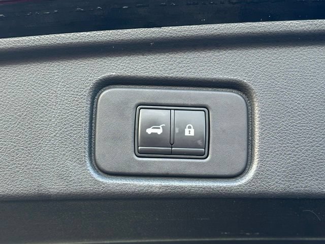 Certified 2022 Nissan Pathfinder SL w/ SL Premium Package AWD/4WD image 18