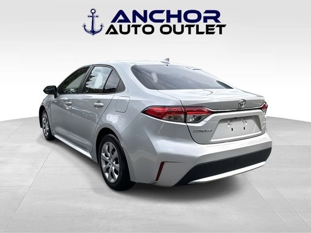 Used 2021 Toyota Corolla LE FWD image 8