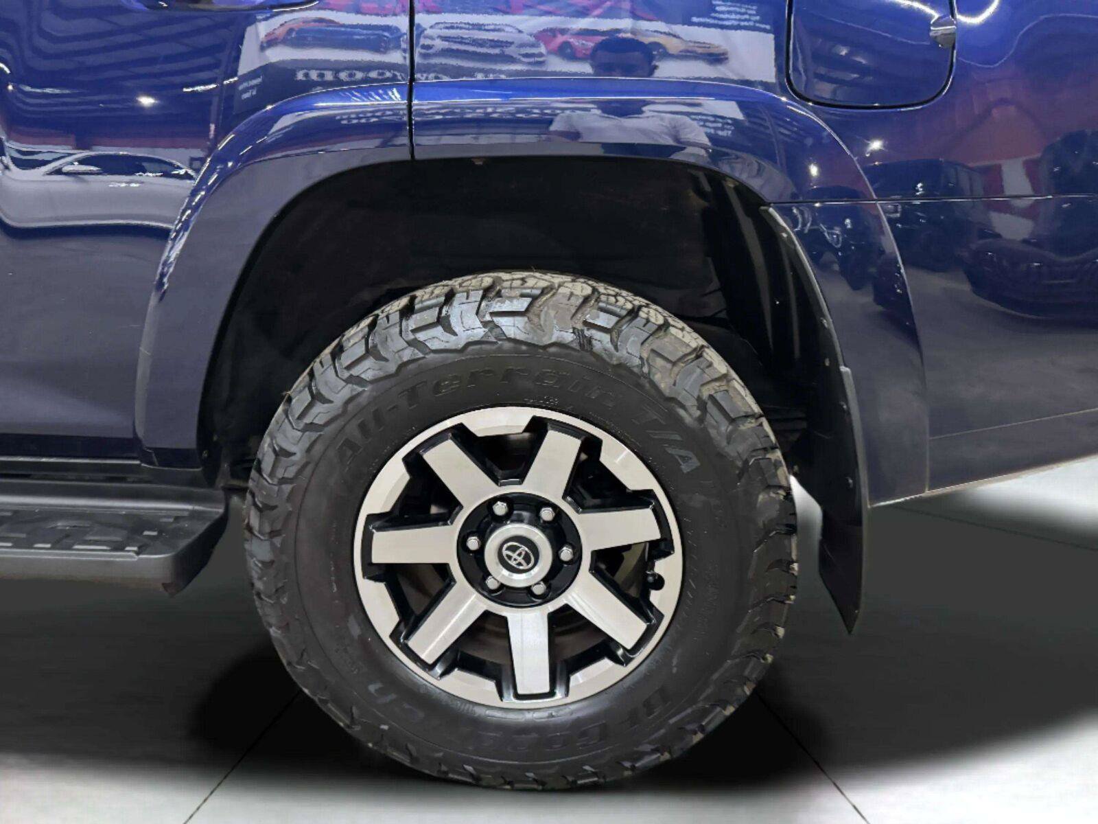 Used 2020 Toyota 4Runner TRD Off-Road Premium w/ Moonroof Package AWD/4WD image 56