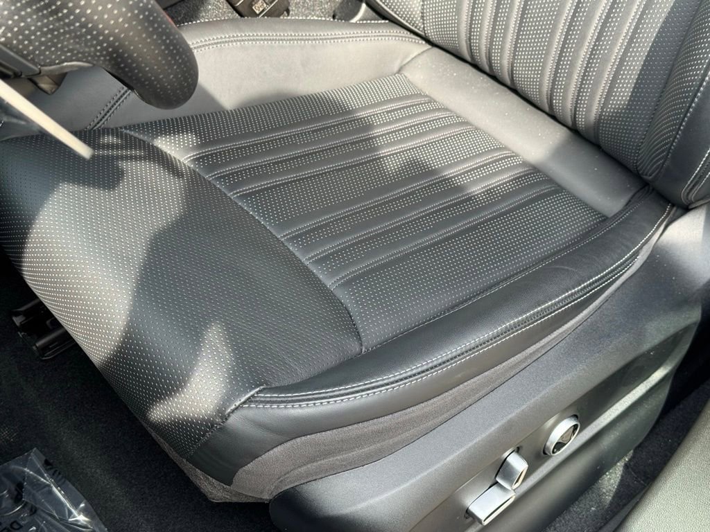 Certified 2024 Maserati Grecale GT image 6