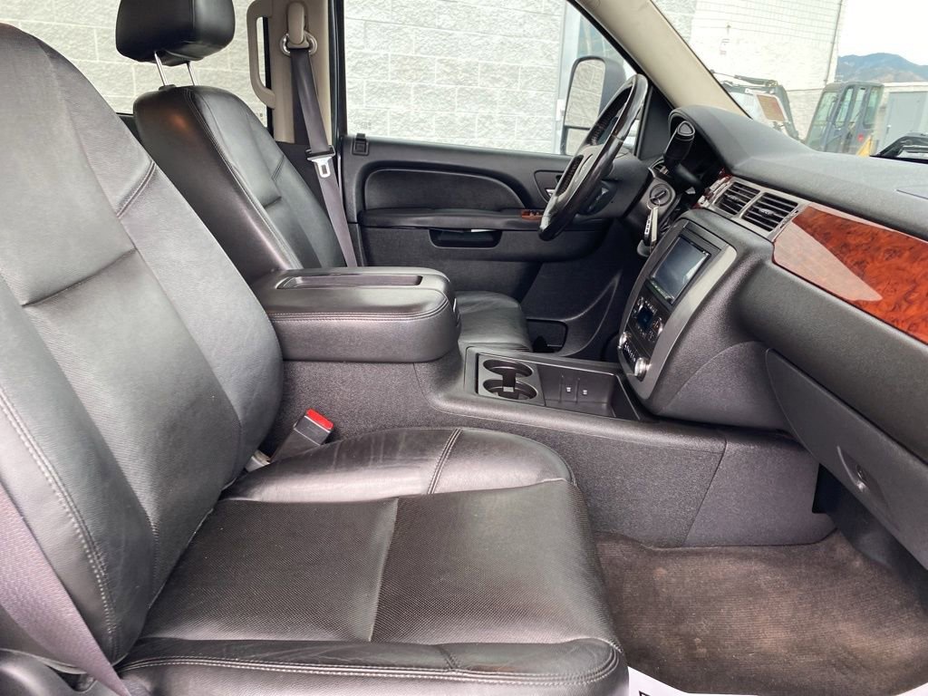 Used 2013 GMC Sierra 3500 SLT AWD/4WD image 33