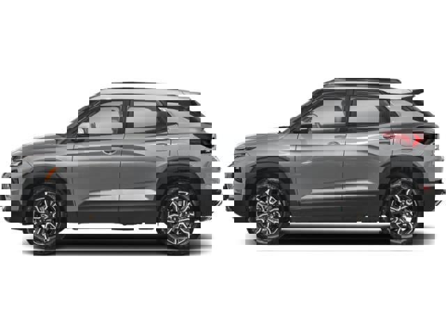 Used 2023 Chevrolet TrailBlazer ACTIV w/ Technology Package image 2
