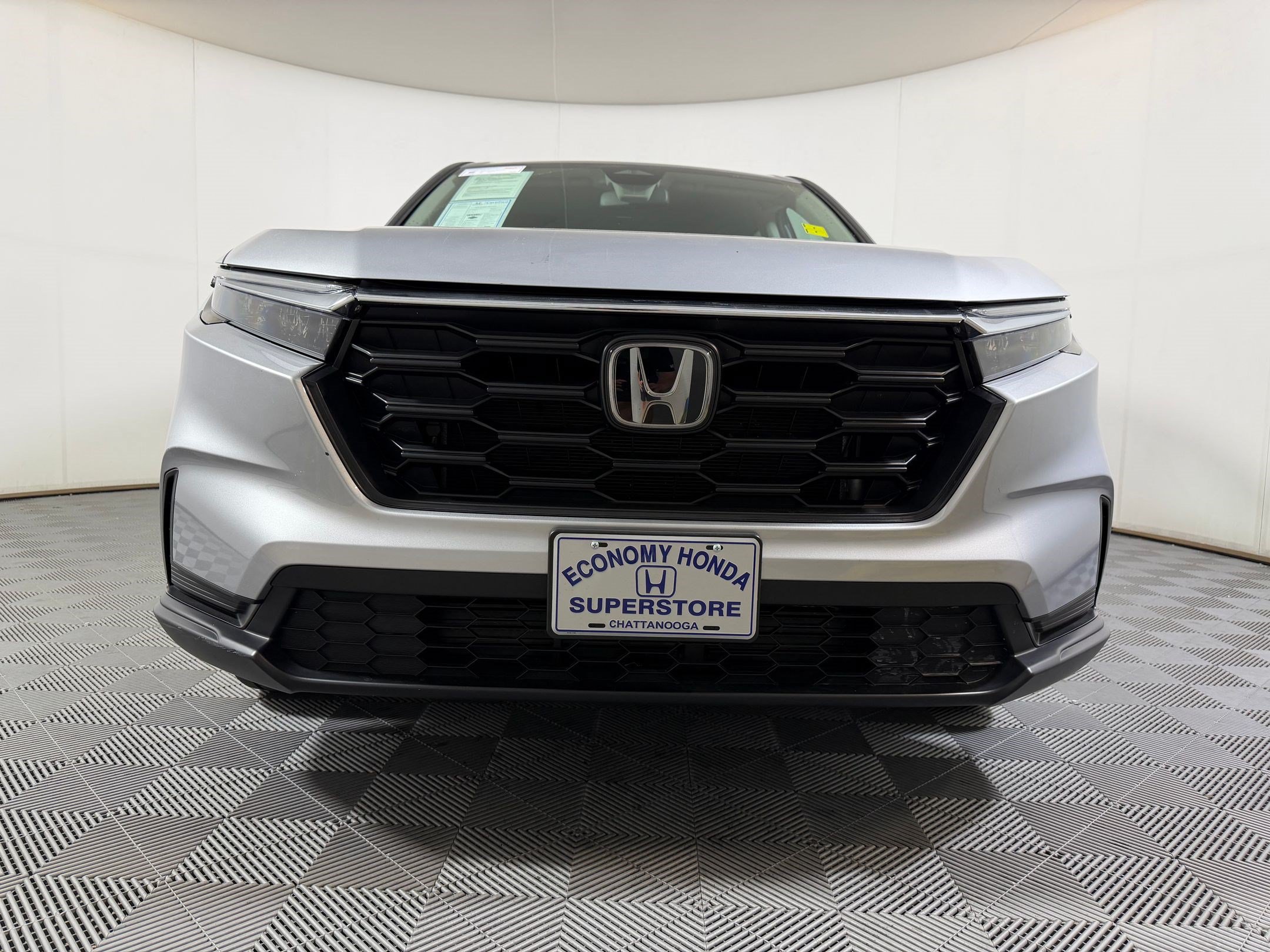 Certified 2025 Honda CR-V LX image 5