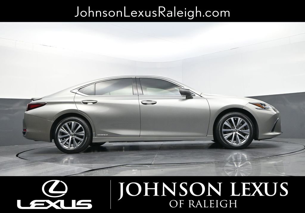 Used 2021 Lexus ES 300h w/ Premium Package FWD image 20
