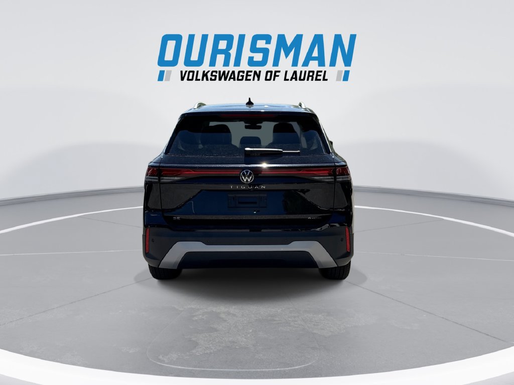 New 2026 Volkswagen Tiguan SE R-Line AWD/4WD image 7