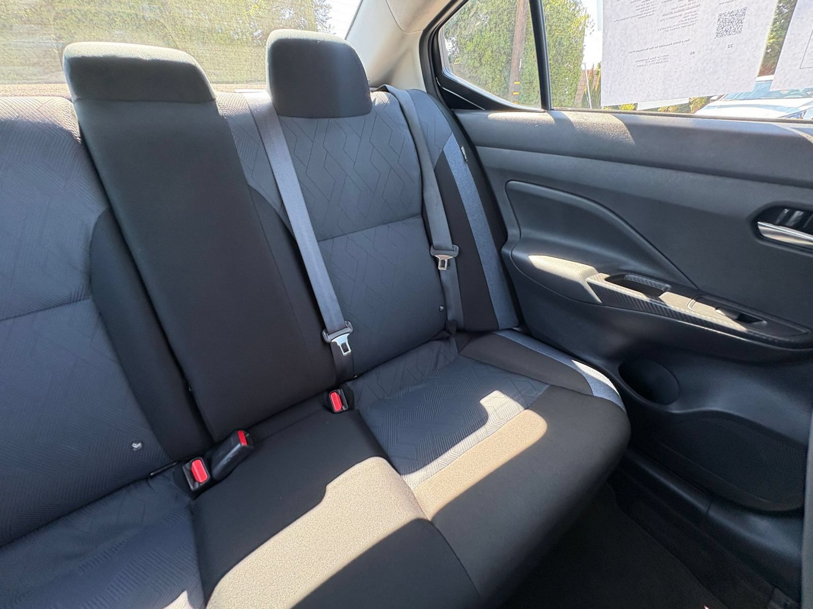 Used 2025 Nissan Versa SV FWD image 35