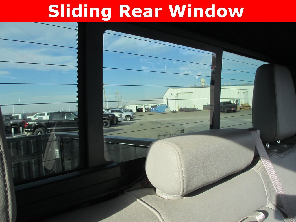 Used 2023 GMC Sierra 3500 SLT w/ SLT Premium Package image 23