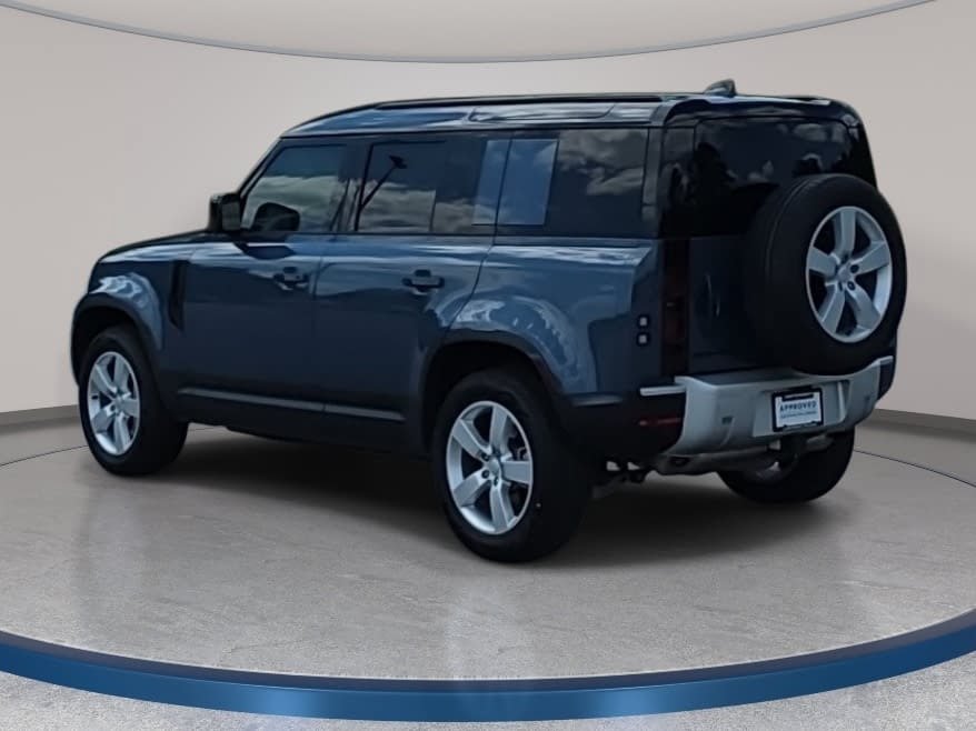 Certified 2025 Land Rover Defender 110 S AWD/4WD image 7