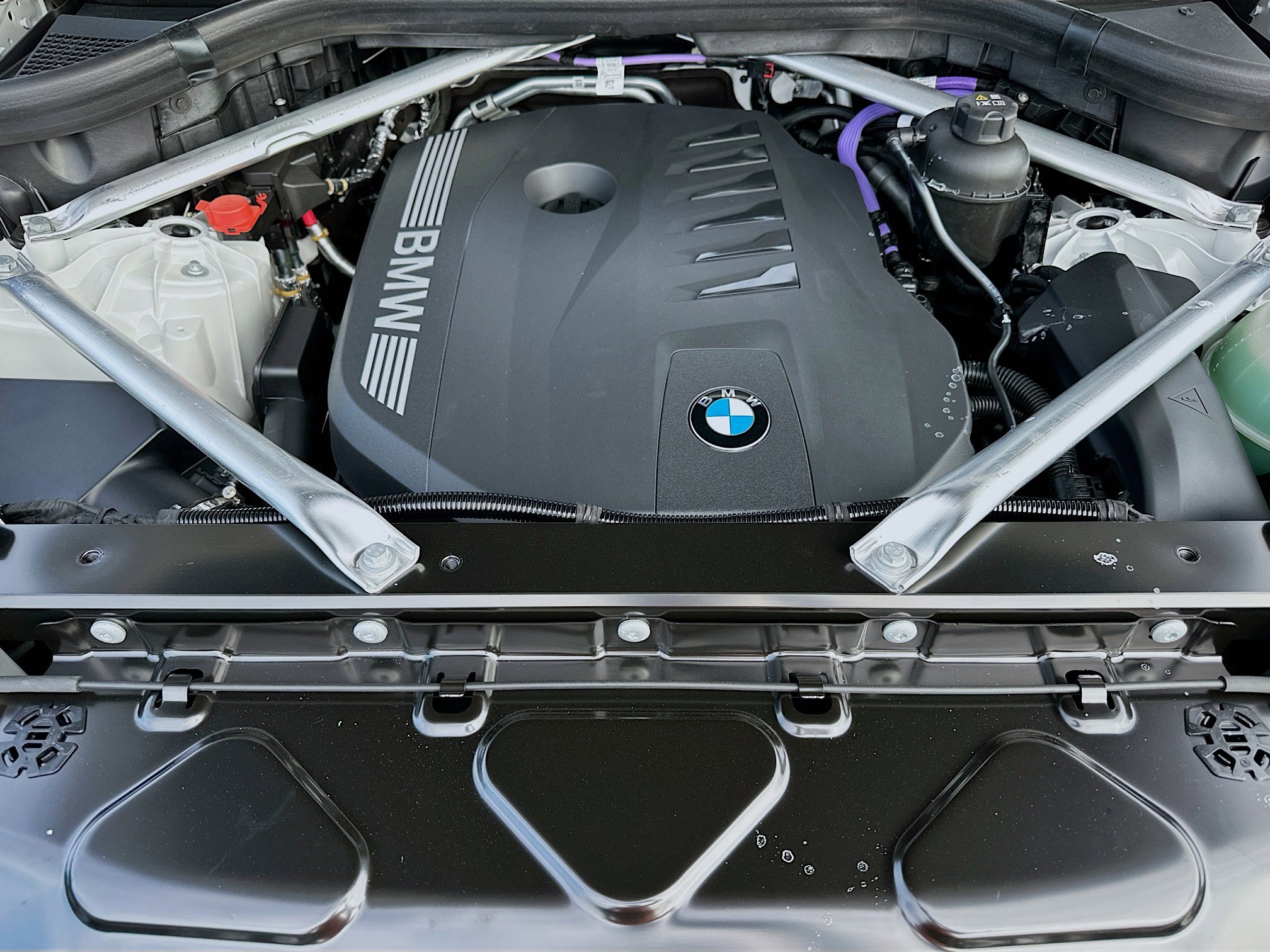 New 2026 BMW X5 sDrive40i w/ M Sport Package image 25