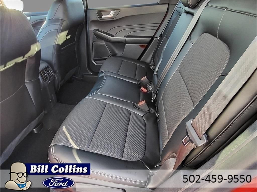New 2024 Ford Escape SE image 22