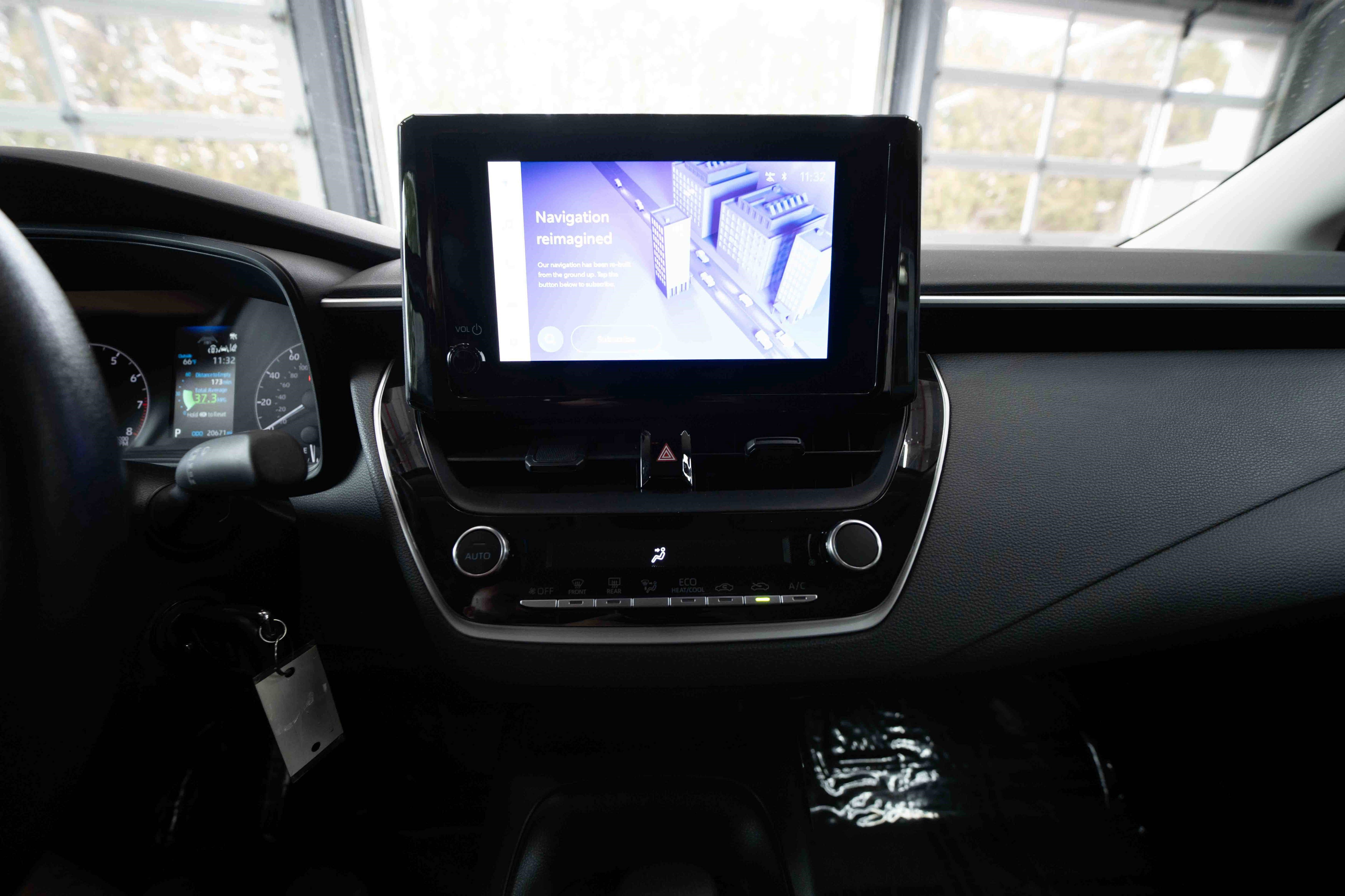 Used 2024 Toyota Corolla LE image 17