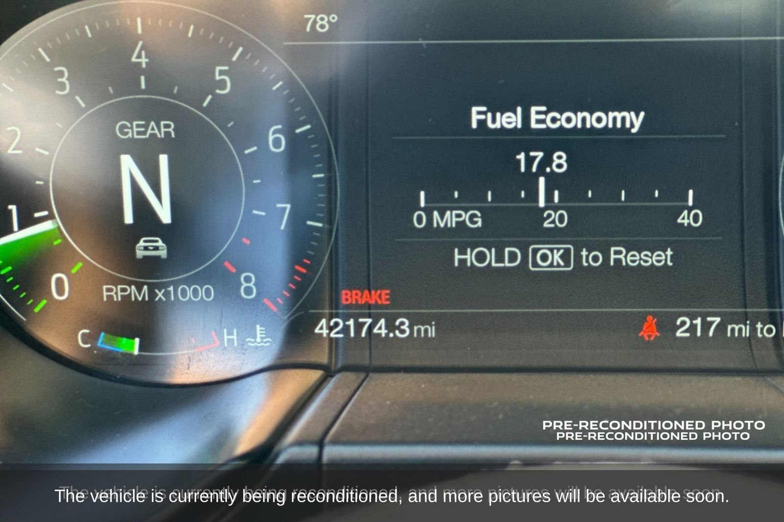 Used 2022 Ford Mustang GT Premium w/ Equipment Group 401A RWD image 16