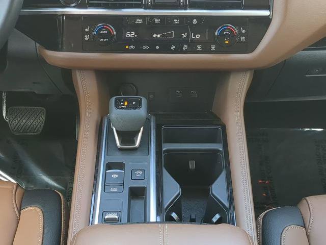 Certified 2025 Nissan Pathfinder Platinum w/ Lighting Package (N93) image 20