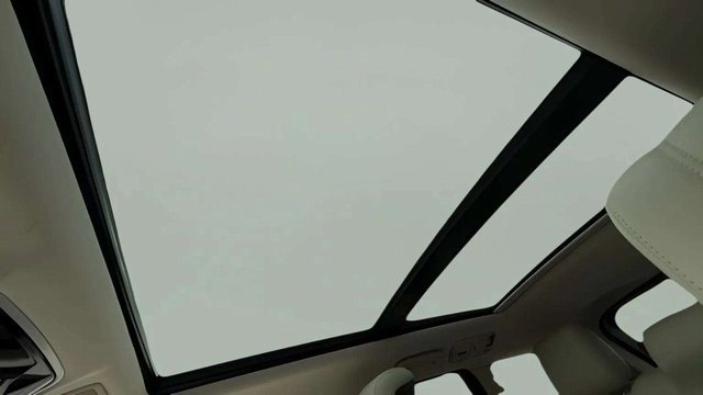 Used 2020 Land Rover Range Rover Sport HSE image 29