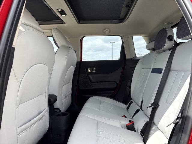 Used 2025 MINI Cooper S image 23