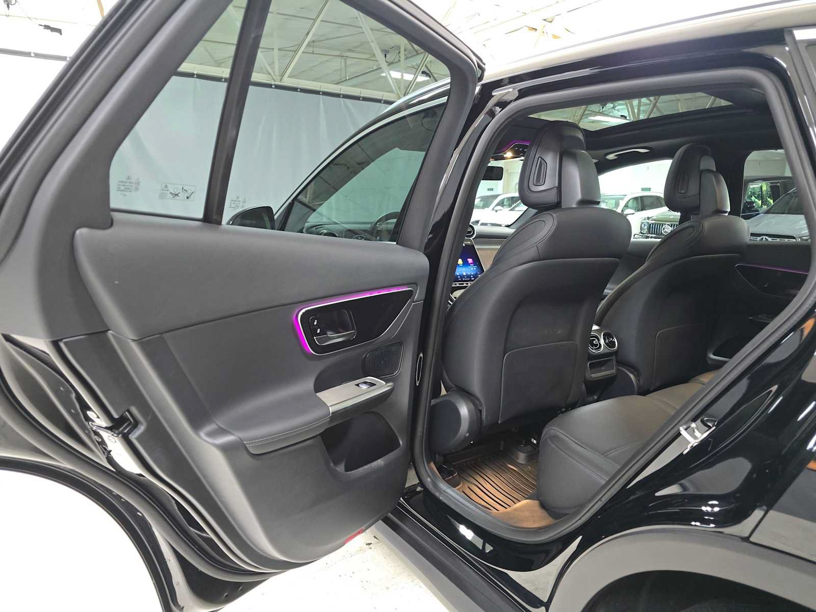 Used 2026 Mercedes-Benz GLC 300 4MATIC image 16