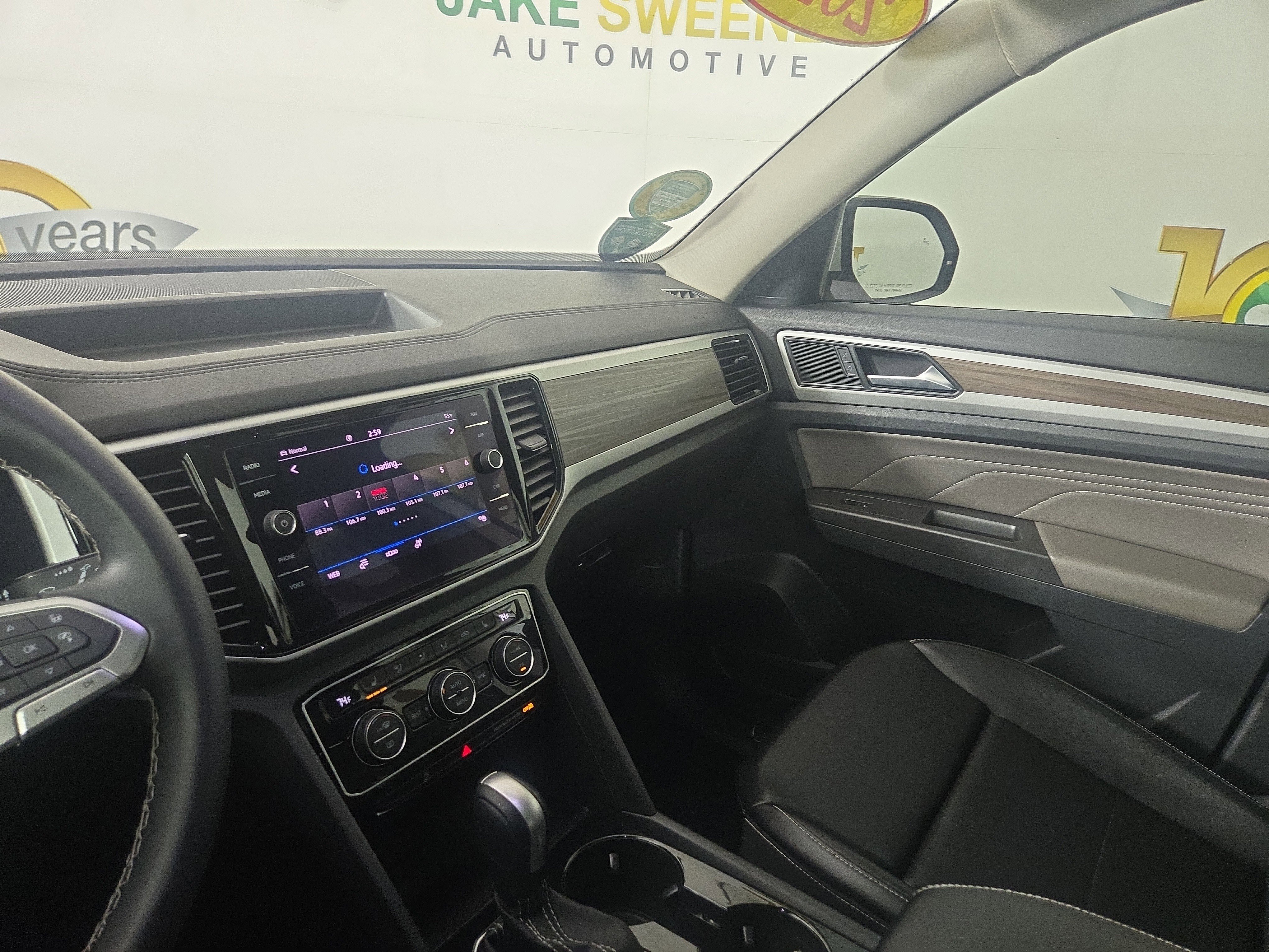 Used 2022 Volkswagen Atlas SEL image 26