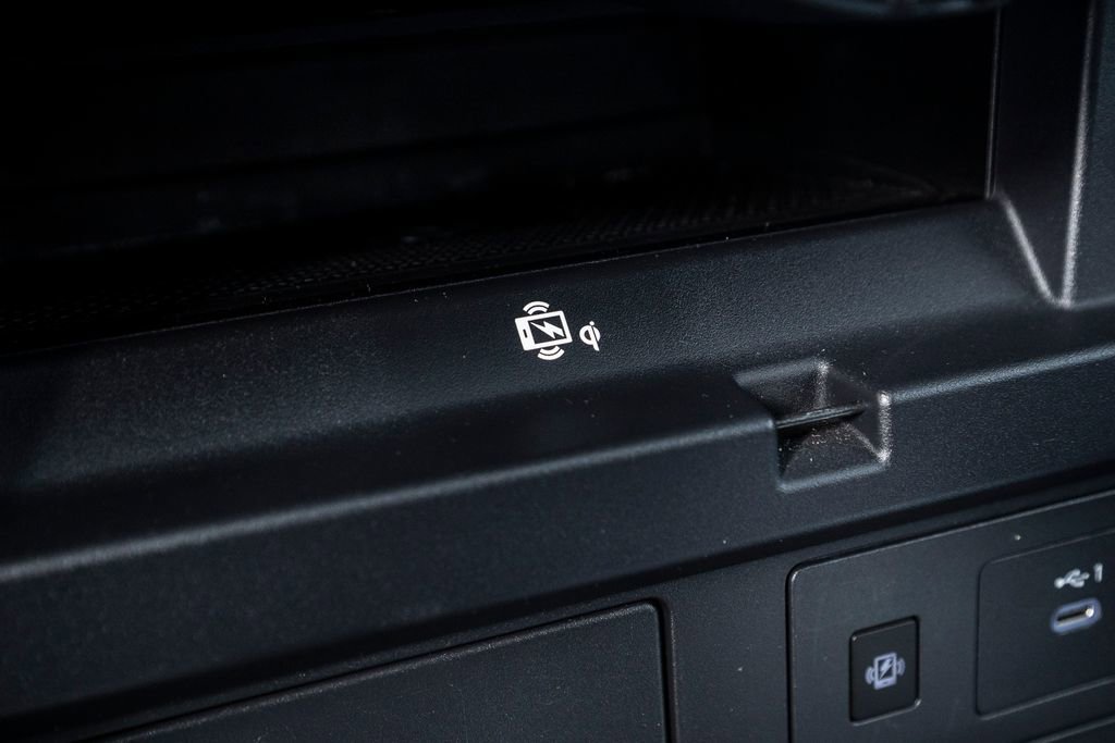 Used 2024 INFINITI QX80 Luxe image 25