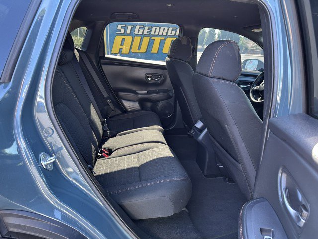 Used 2025 Honda HR-V Sport image 16