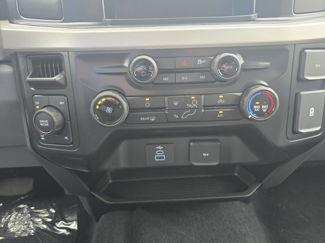 New 2026 Ford F250 XL image 15