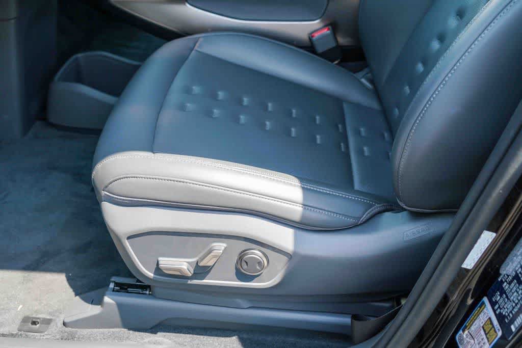 Certified 2024 Kia EV9 Wind AWD/4WD image 20