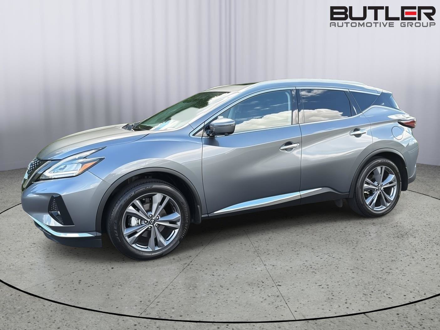 Used 2024 Nissan Murano Platinum w/ Cargo Package FWD image 3